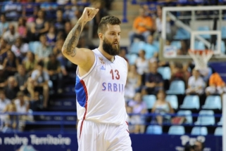 Serbai sutriuškino graikus ir prasibrovė į ketvirtfinalį